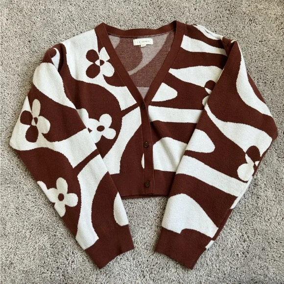 PacSun Sweaters Pacsun Brown White Floral Cropped Cardigan